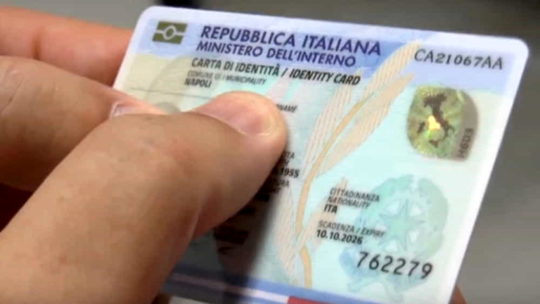 Reddito per carta di soggiorno y permesso illimitato 2023 Cuáles son